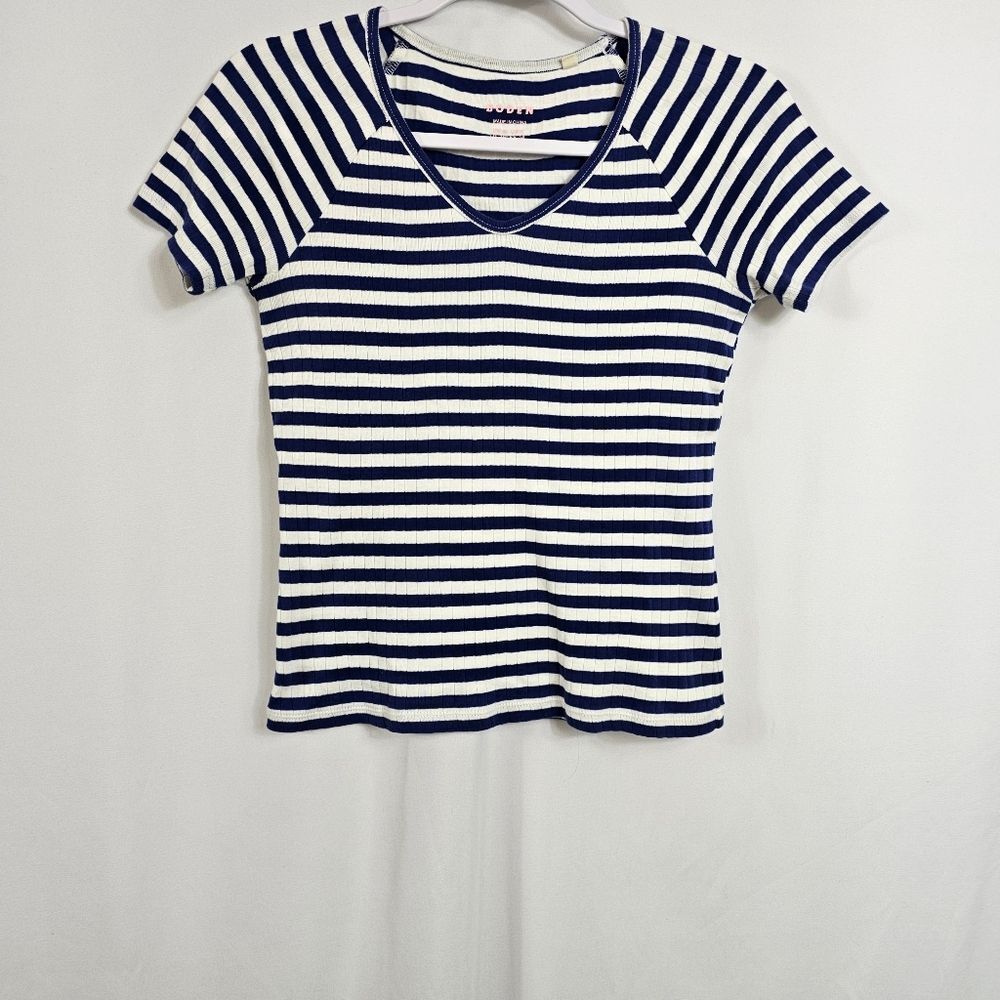 Boden Anna Ribbed V Neck T-Shirt in Navy Stripes - Size 6